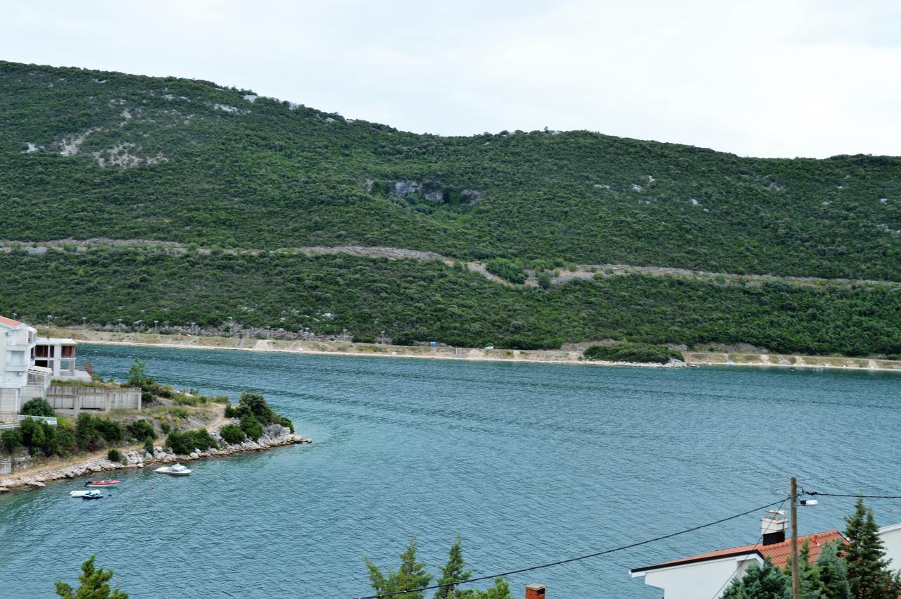 Butigan-tiha Luka Apartamento